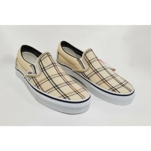 Vans Unisex Classic Slip-on Tennis Shoe Alabaster Gleam VN-0EYETZH size 12
